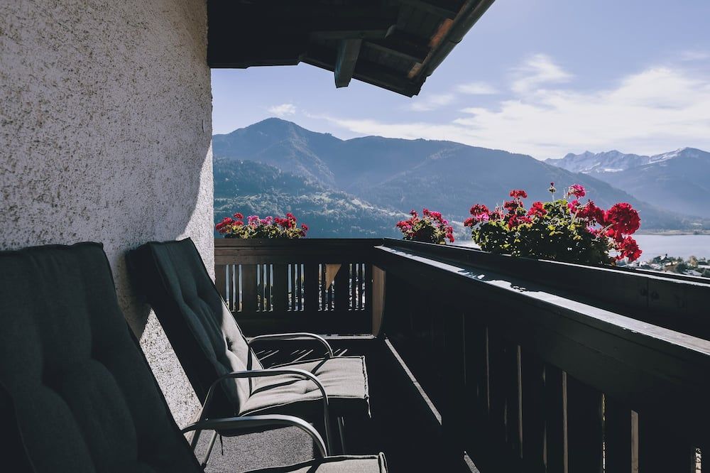 Haus Altenberger by we rent - צל אם זה - מרפסת