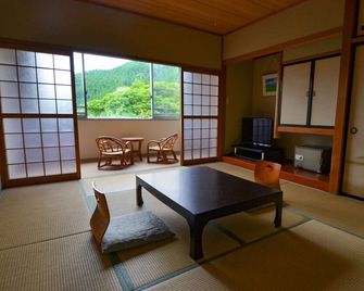 Kokuminshukusha Ryoukamiso - Ogano - Dining room