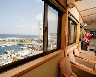Atami Minoya Hotel - Atami - Balkón
