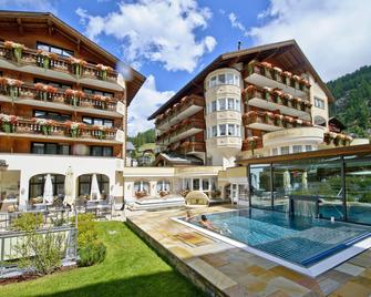 Resort La Ginabelle - Zermatt - Building