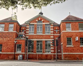 Sleep Hotel - Worthing - Building