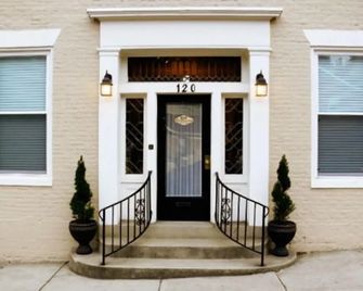 Cumberland Inn and Spa - Cumberland - Edificio