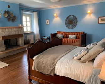 Borgo La Morra - Pavullo nel Frignano - Bedroom