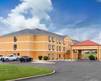 Quality Inn and Suites Anderson I-69 - Anderson - Building