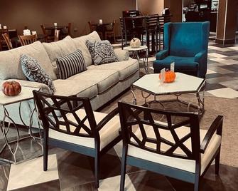 Baymont by Wyndham Grand Forks - גרנד פורקס - סלון