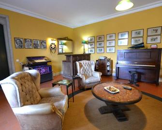 Casa do Condado de Beirós - São Pedro do Sul - Living room