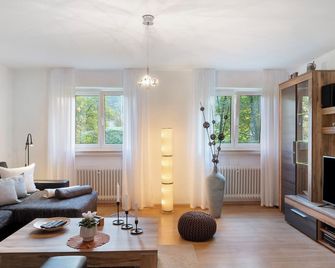Ferienwohnung Am Dorfbach - Merzhausen - Sala de estar