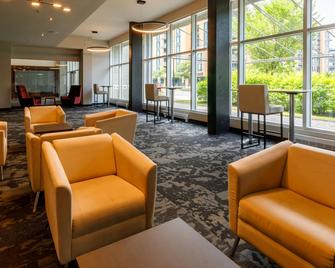 Four Points by Sheraton Lévis Convention Centre - Levis - Hall