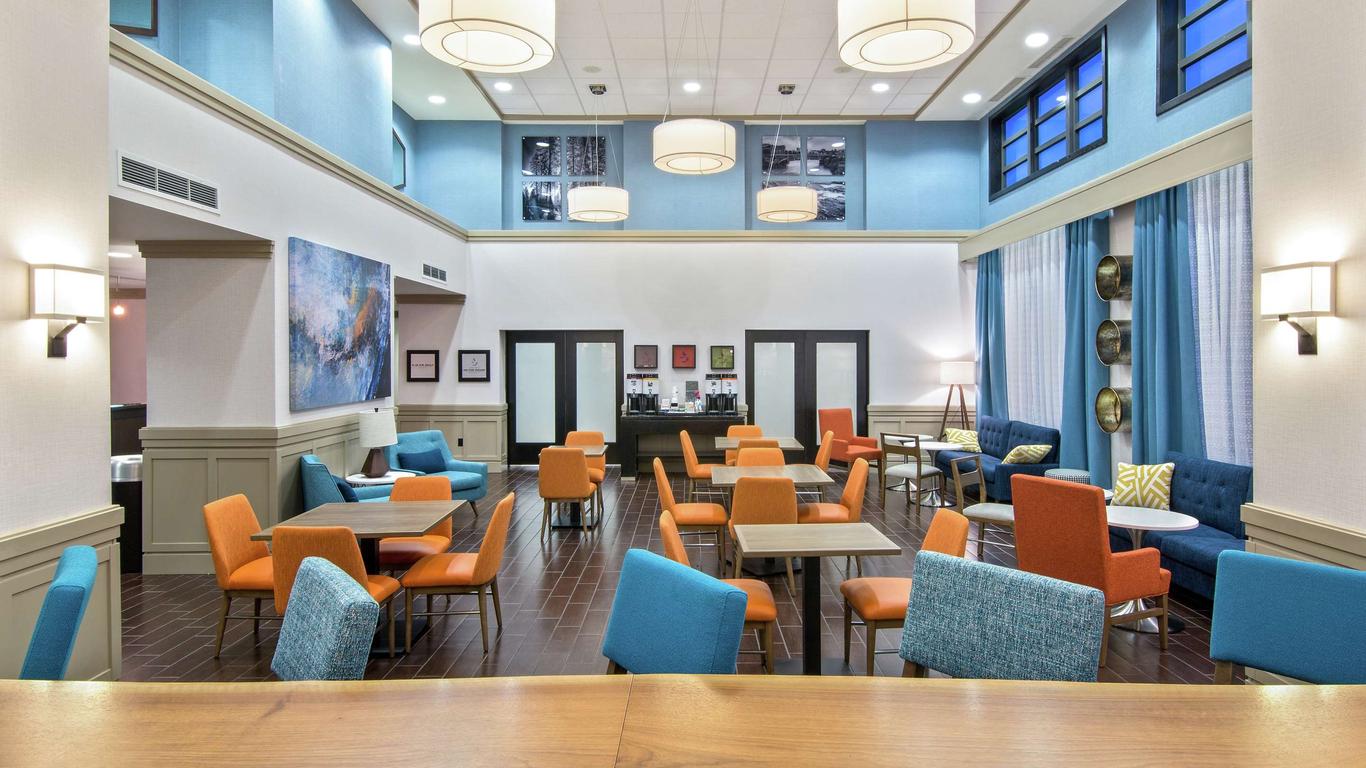 Hampton Inn & Suites Spokane Valley