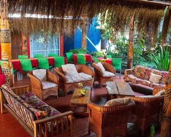 Kaimana Inn Hotel Restaurant - Hanga Roa - Lounge