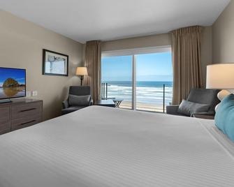 Pelican Shores Inn - Lincoln City - Bedroom