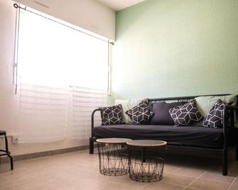 le studio du Grazel - Gruissan - Wohnzimmer