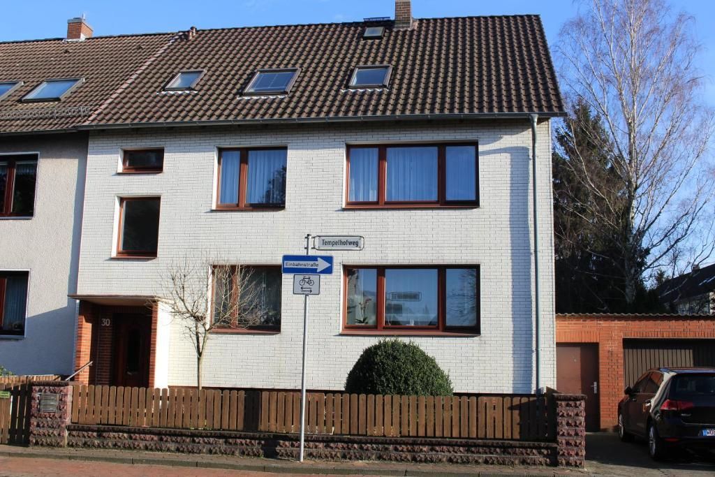 2 1/2 Zimmer Apartment in Hannover / Nord - Hannover - Edificio