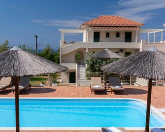 Kekatos Studios - Argostoli - Piscina