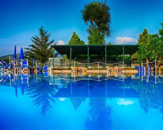 Girasole - Sorrento - Piscina