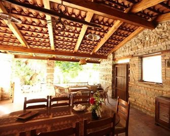 Wonderful Villa Surrounded by Lush Greenery Peacefully Located Beach Close - Capo Vaticano - Dining room