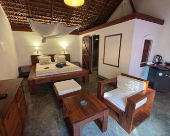 Hotel Les Boucaniers - Ambatoloaka - Habitación