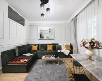 Beddington Residence Sisli - Istanbul - Living room