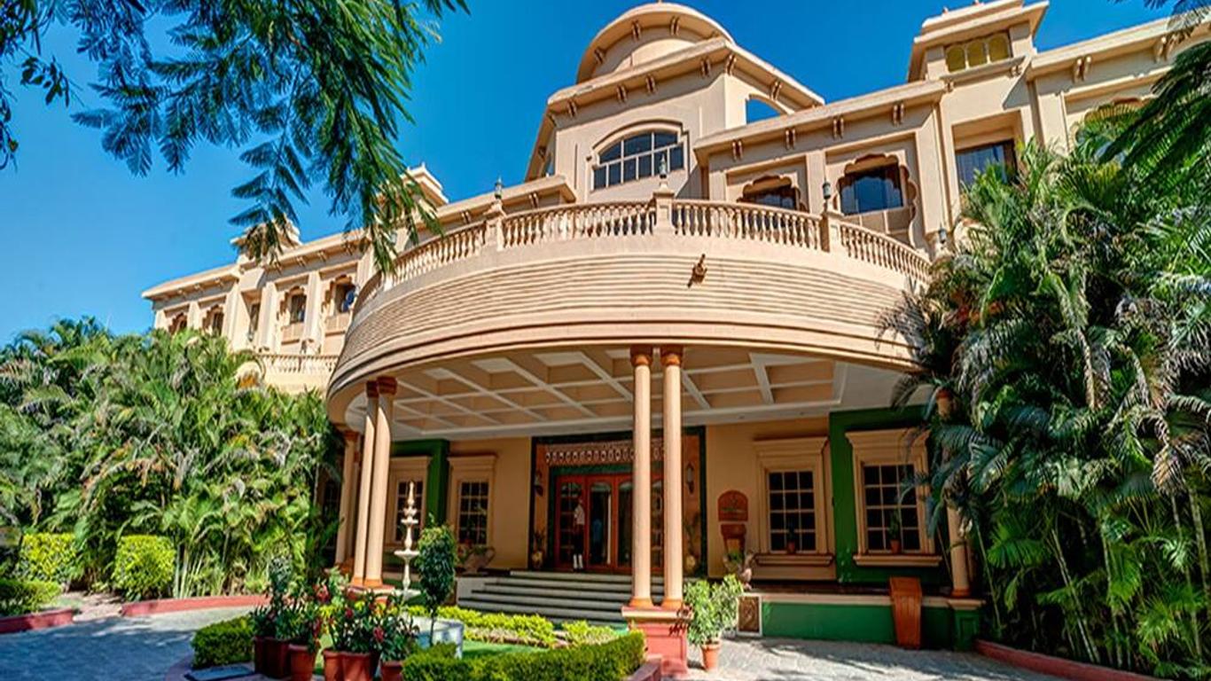 Renest Shraddha Inn - Shirdi