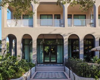 Hotel Henrietta - New Orleans - Building