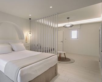 Finikas Hotel - Pirgaki