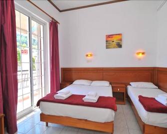 Hotel Elvetia - Thasos - Bedroom