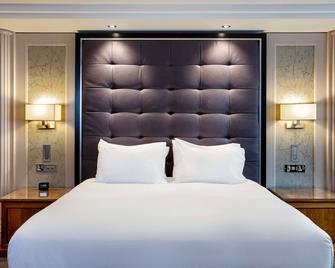 دوبل تري باي هيلتون غلاسغو سينترال - غلاسكو - غرفة نوم