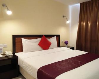Hotel Zamburger Segamat (Previously Koptown Hotel Segamat) - Segamat - Bedroom