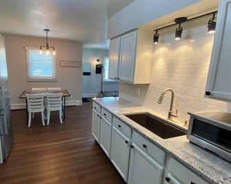 Charming Bungalow 3 in Spearfish SD, Black Hills - Spearfish - Küche