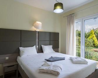 Sun, Sand, & Seclusion - Artemis with Private Pool - Foinikounta - Bedroom