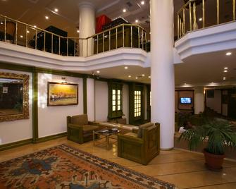 Istanbul Royal Hotel - איסטנבול - לובי