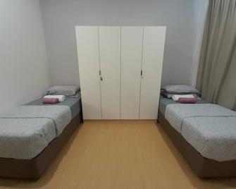 Cozy Studio Suite in town. Centre of Kuantan City - Kuantan - Bedroom