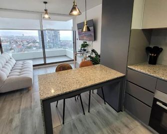 Hermoso departamento de 1D, terraza y vista al mar - Antofagasta - Cocina