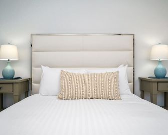 Cozy Blue Door Duplex, Central in Cutler Bay - Cutler Bay - Habitación