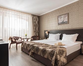 Apart Hotel & Spa Diamant Residence - נסבאר - חדר שינה