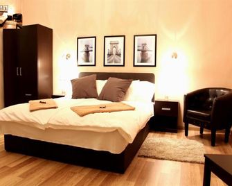 Budapest Ville Bed & Breakfast - Budapest - Sovrum