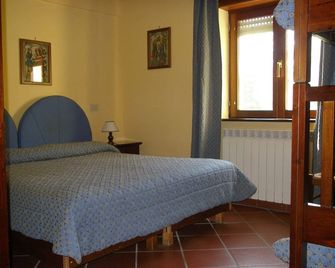瓦爾奧羅酒店 - 佩斯卡塞羅利 - 臥室