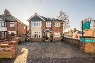 Autumn House - קיימברידג' - בניין