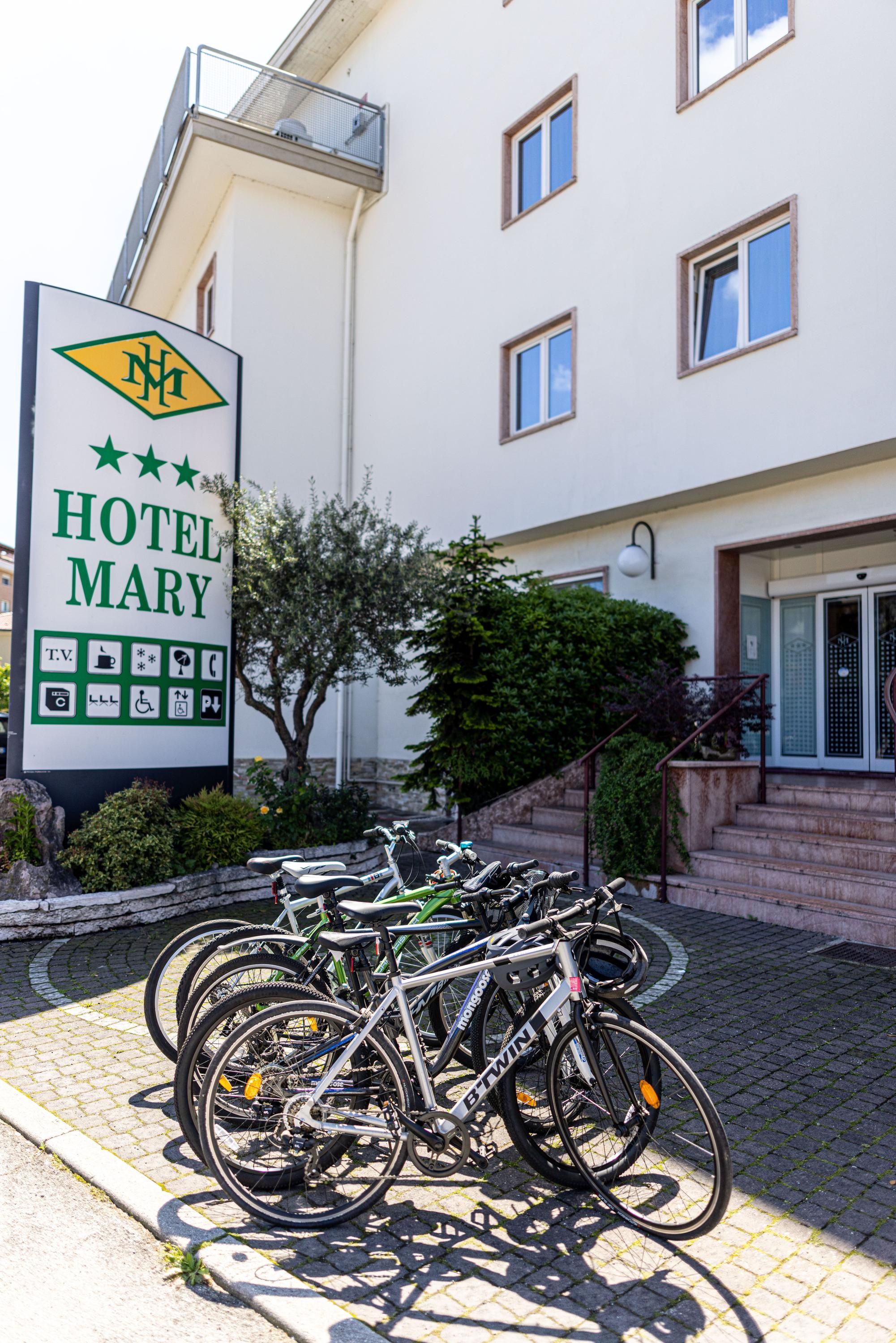 Hotel Mary