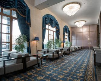 Mfk Gornyi Hotel And Congress Centre - Sankt Petersburg - Lounge