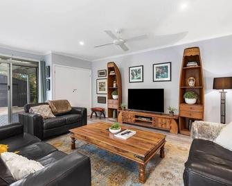 Longley Place - Alfredton - Living room