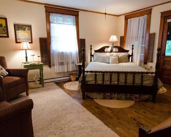 North Branch Outing Club - Grayling - Bedroom