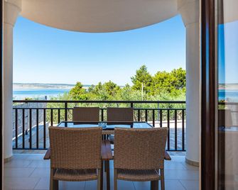 Hotel Vicko - Starigrad - Balcony