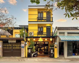 Golden Bell Homestay - Hoi An - Building