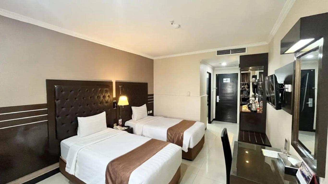 Grand Antares Hotel