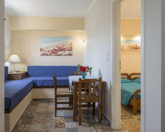 Byron Apartments - Tigaki - Wohnzimmer