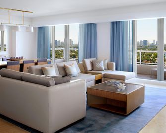 ذا ريتز - كارلتون، فورت لوديردال - فورت لاودردال - غرفة معيشة