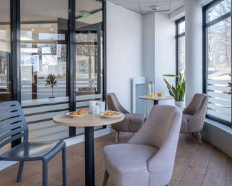 Comfort Aparthotel Les Hauts d'Annecy - אנסי - לובי