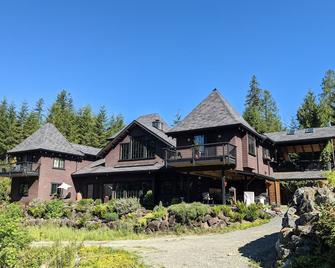 Nighthawk Cottage on private lake with dock, hot tub, amenities. - Sultan - Edificio