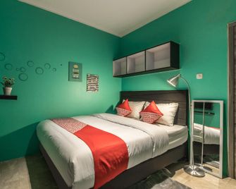 OYO 1491 Sandang Residence - Giacarta - Camera da letto